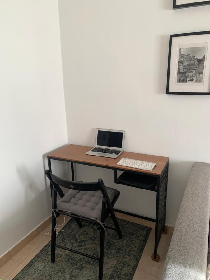 Mansarda Di Nolo-Mm Pasteur-Red Line Appartement Milaan Buitenkant foto