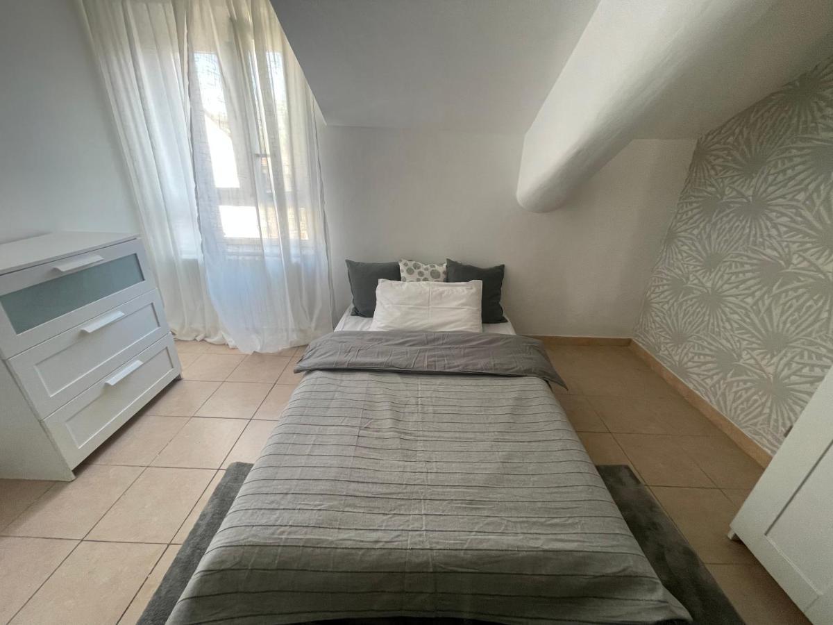 Mansarda Di Nolo-Mm Pasteur-Red Line Appartement Milaan Buitenkant foto