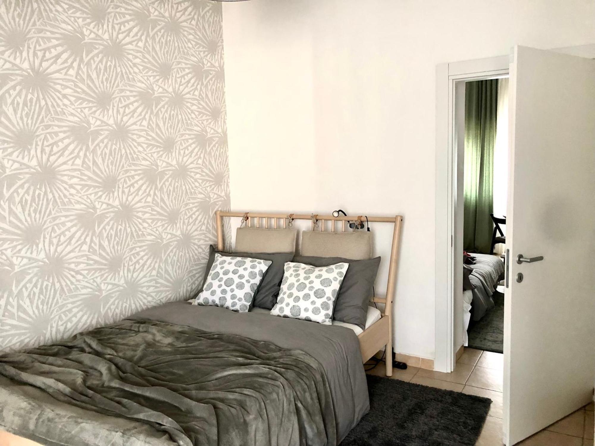 Mansarda Di Nolo-Mm Pasteur-Red Line Appartement Milaan Buitenkant foto